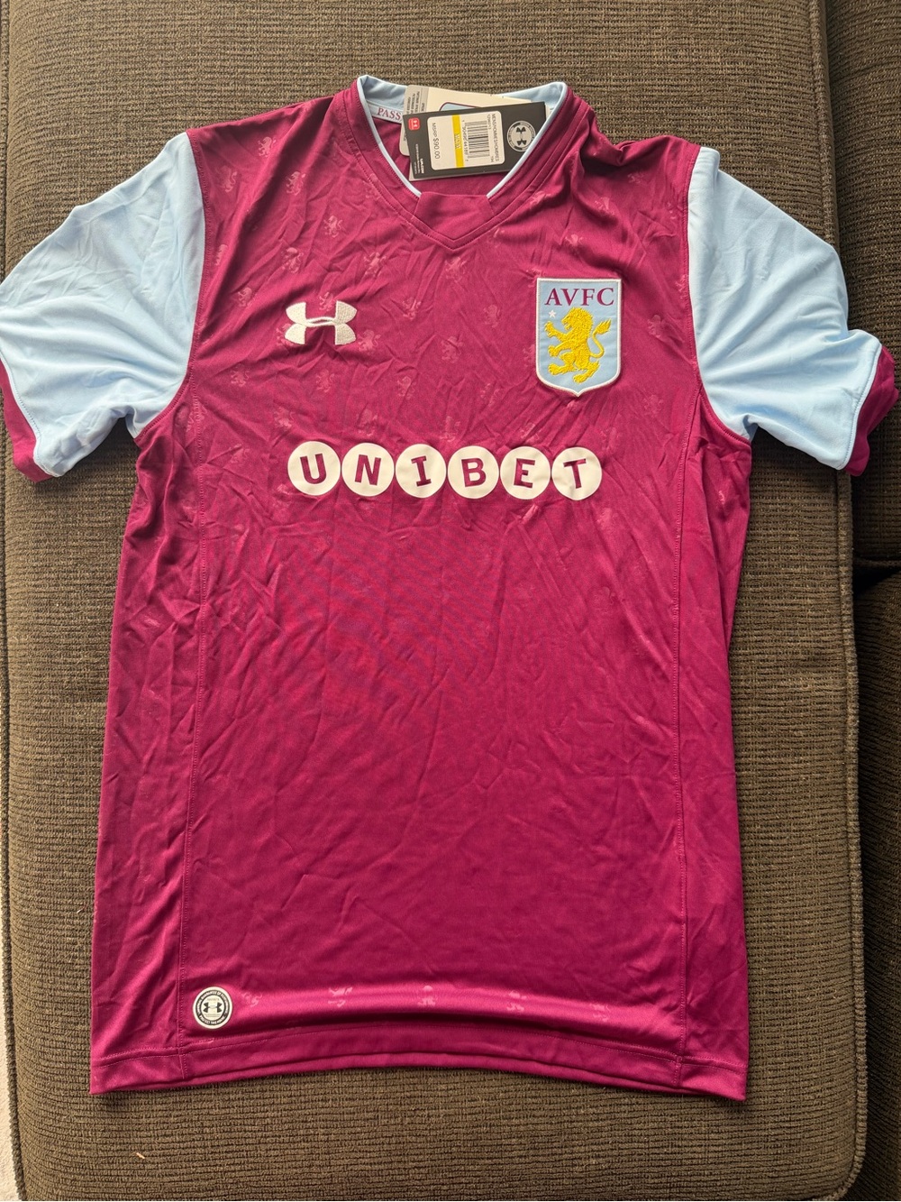 Aston Villa FC 2017-2018 Unibet Football Jersey Shirt Men’s  Size Medium  NWT